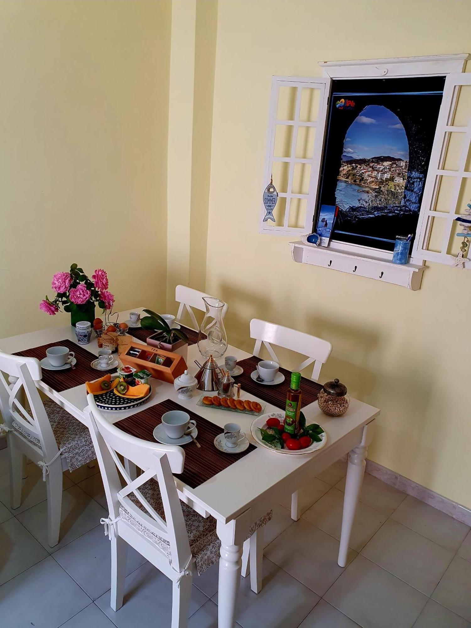 Casa Vacanze Rosy "Nel Verde" パリヌロ エクステリア 写真